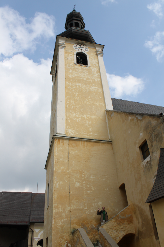 Abbildung 3: Turm der Schlosskirche Gloggnitz