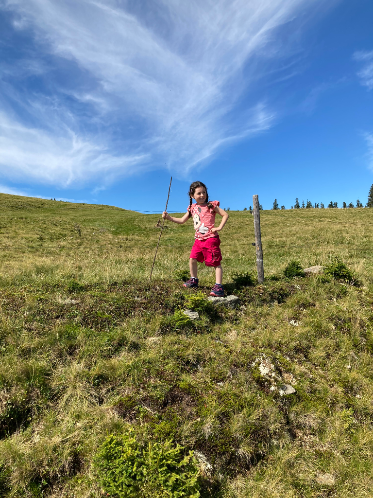 Abbildung 4: Meine kleine Amelie abseits des Wanderwegs